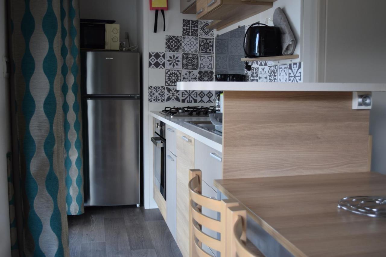 Mobil Home Tout Confort 6 Personnes Avec Wifi Onzain Exterior photo